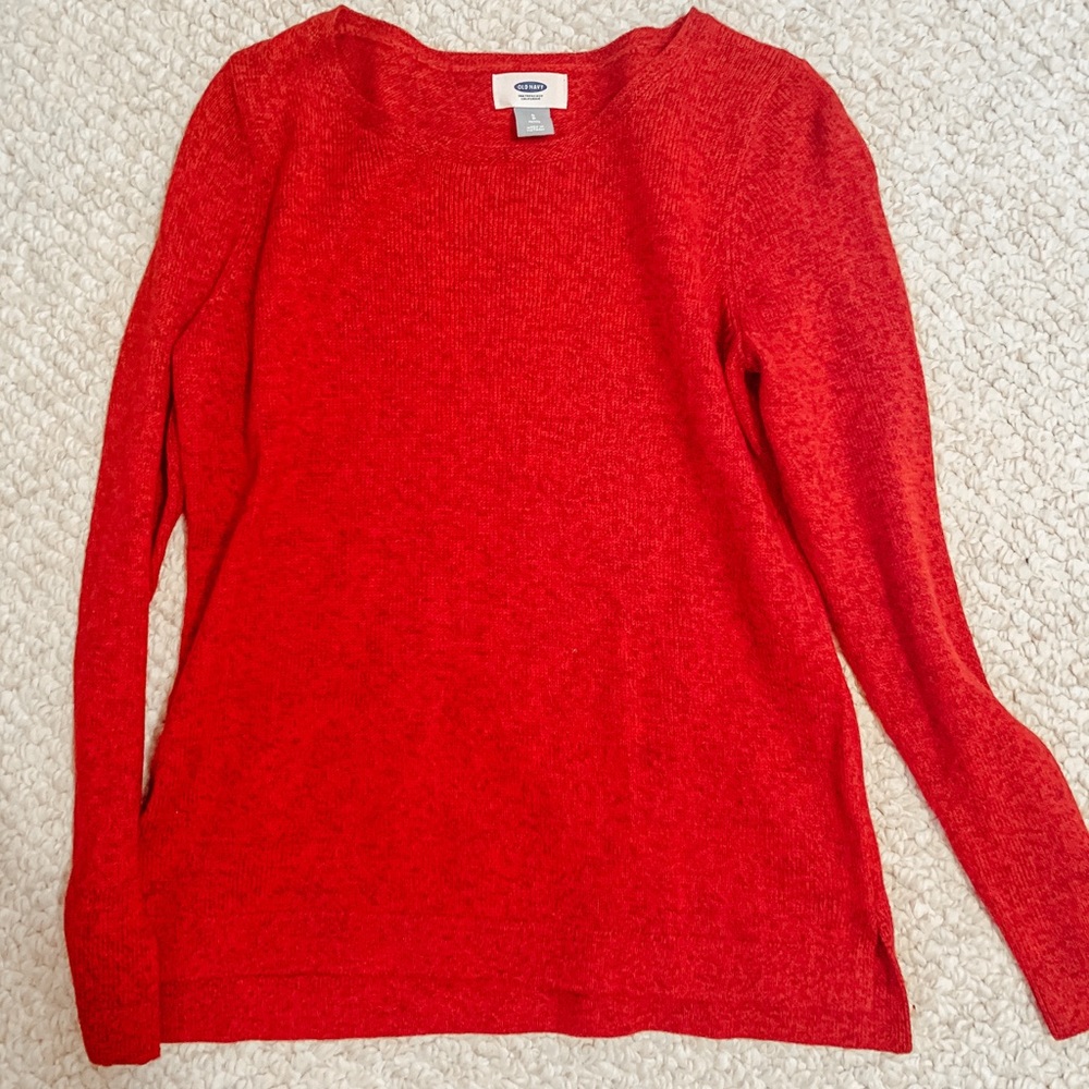 Old navy red sweater - Picture 2 of 5